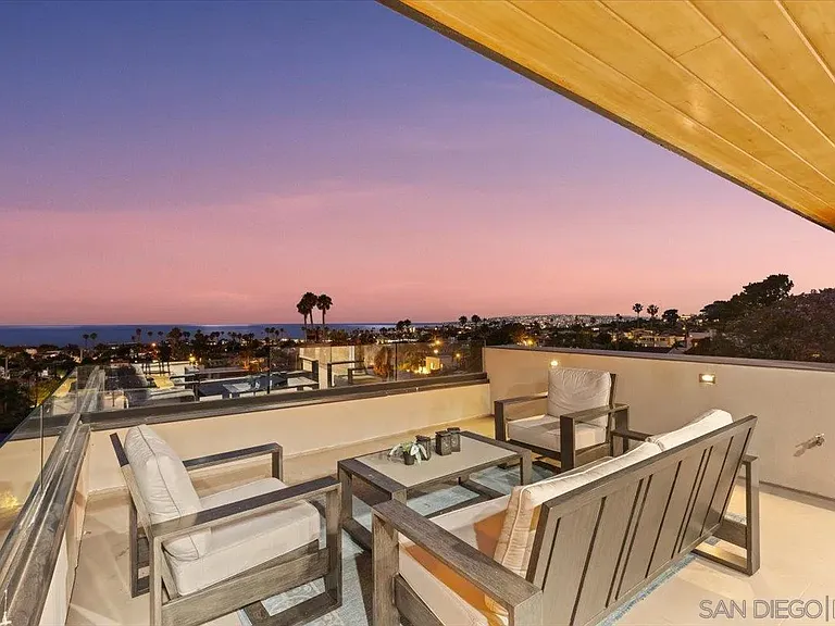 Rooftop terrace with panoramic sunset views at 4515 Tivoli Street